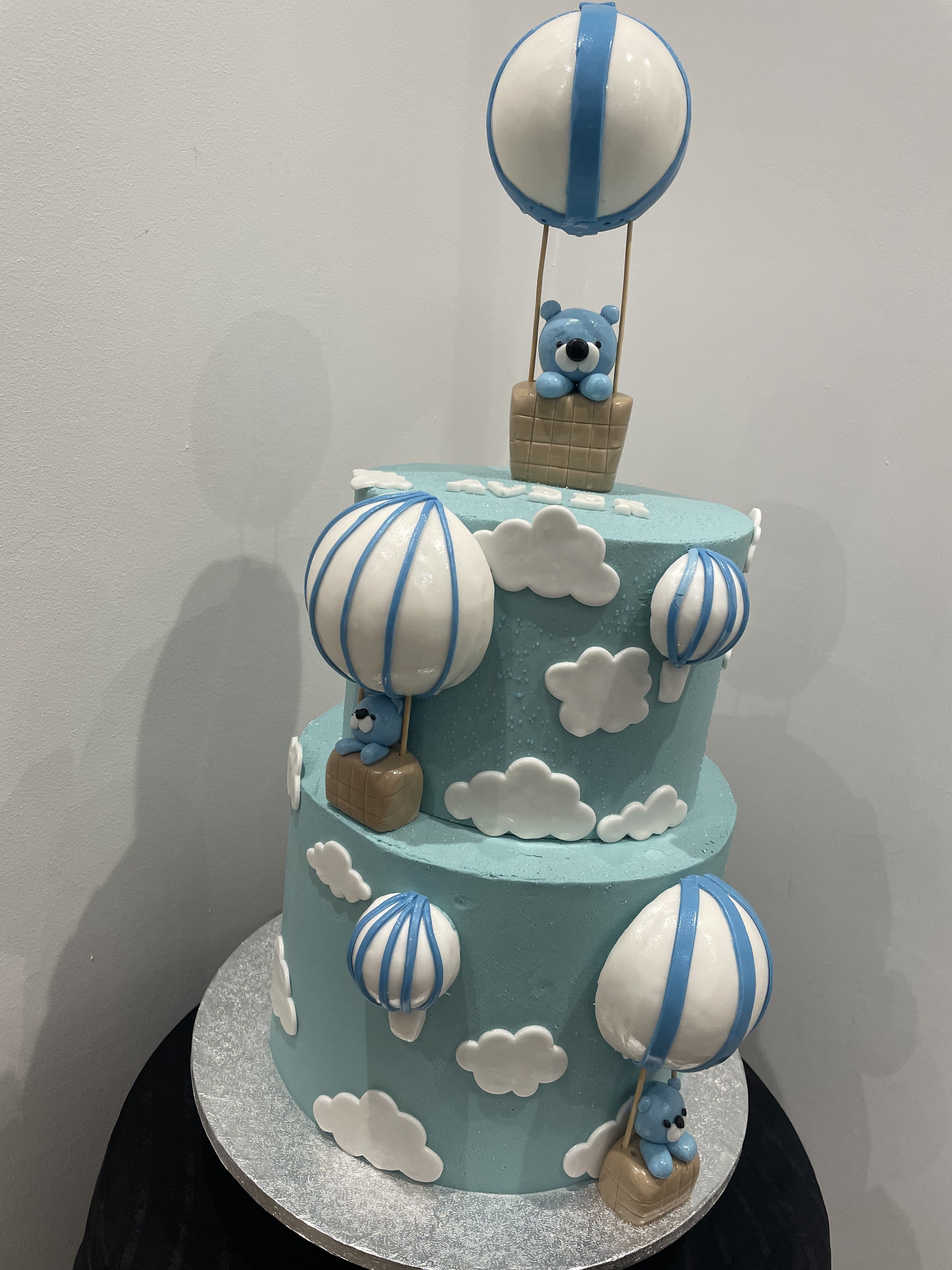 2 TIER BEAR, BALLOON AND CLOUD CAKE