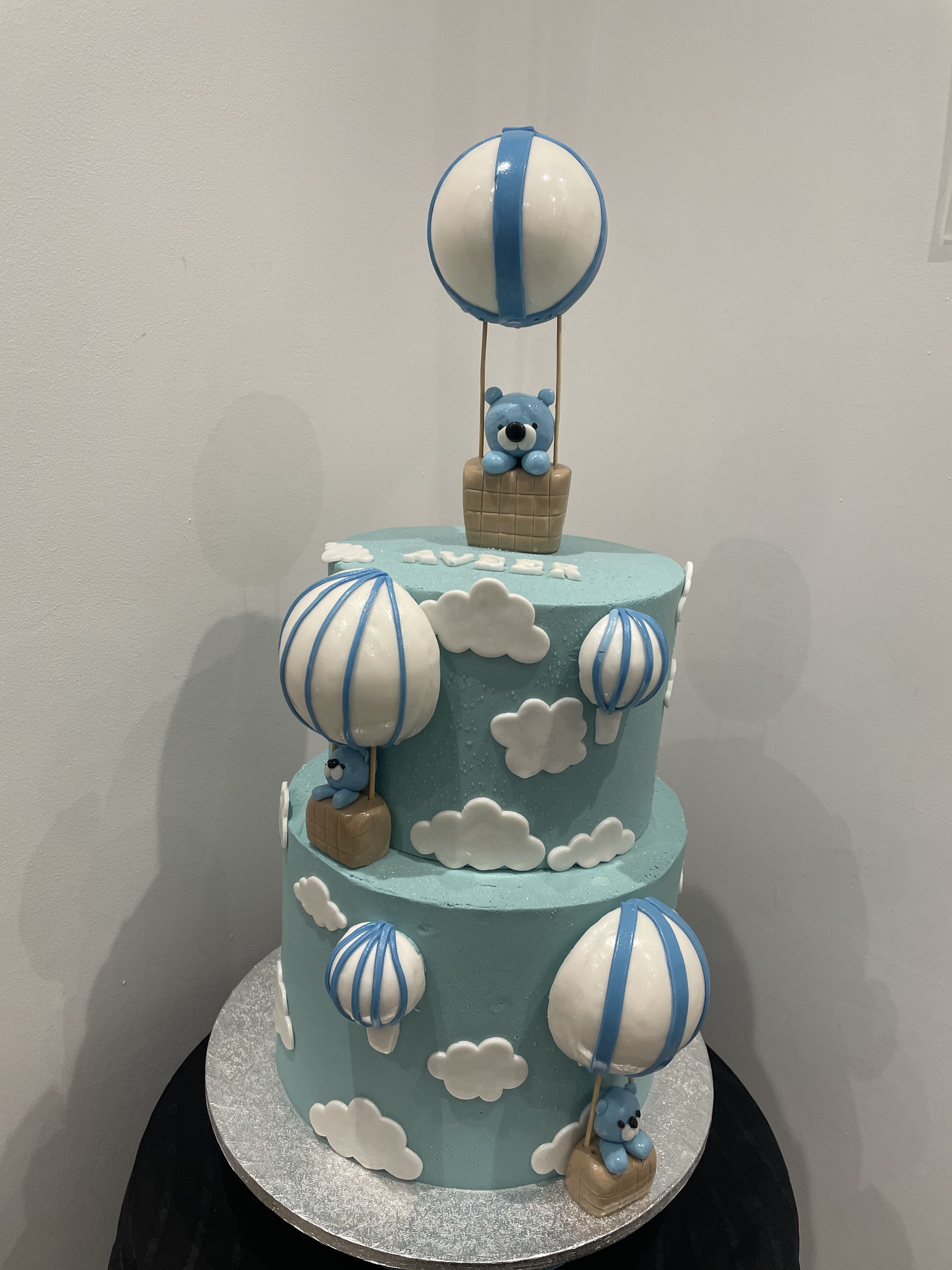 2 TIER BEAR, BALLOON AND CLOUD CAKE