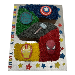 AVENGERS AGE CAKE