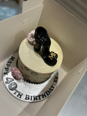 SHOE ELEGANCE CAKE