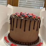 FRUIT TOP CHOCCO DRIP CAKE