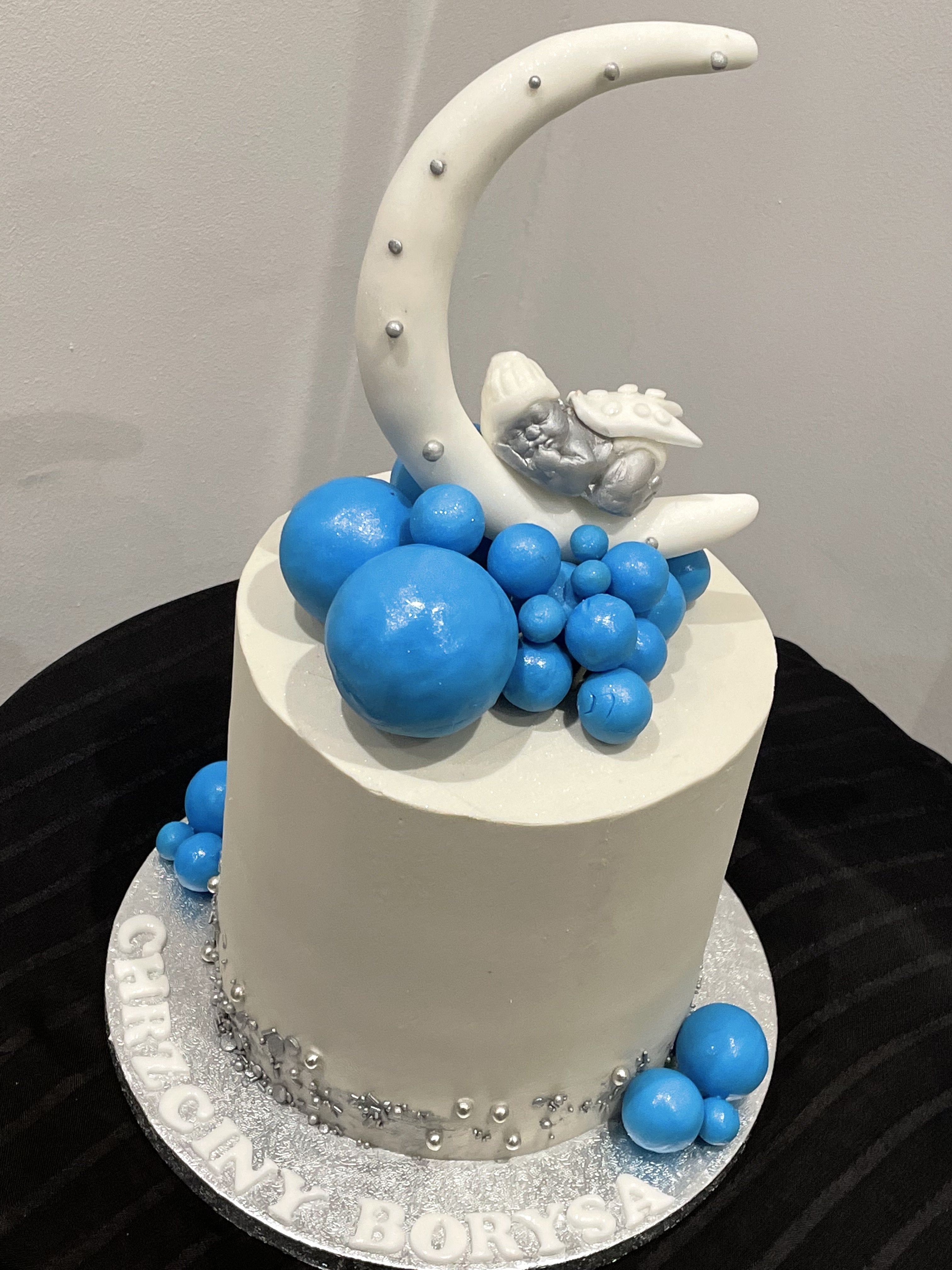 BABY ON THE MOON CHRISTENING CAKE