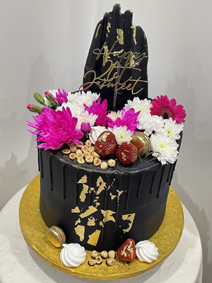 BLACK ELEGANCE FLORAL DRIP CAKE