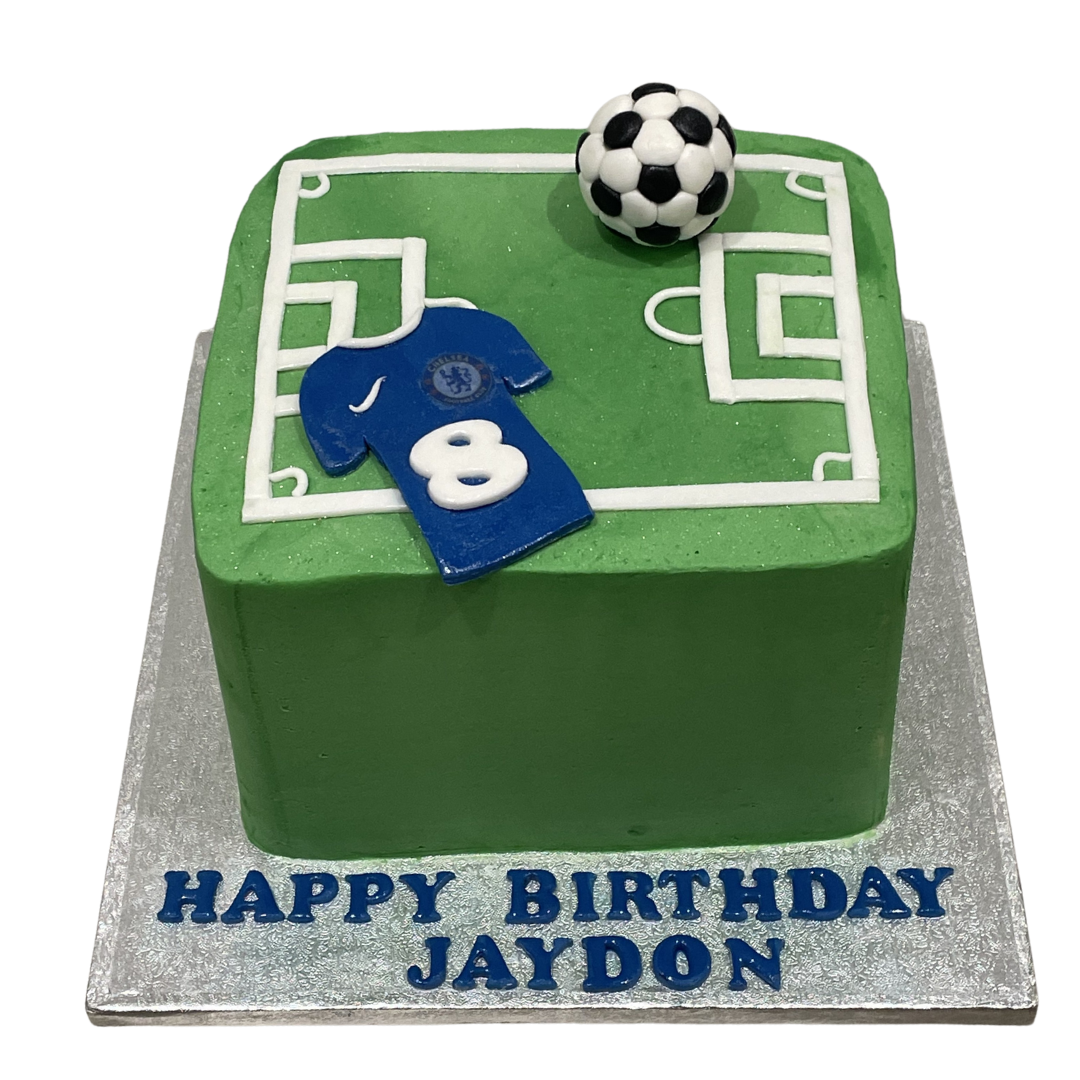 FOOTBALL PITCH WITH CUSTOM TOP CAKE