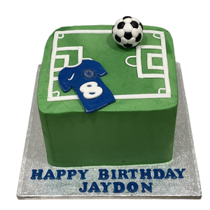 FOOTBALL PITCH WITH CUSTOM TOP CAKE