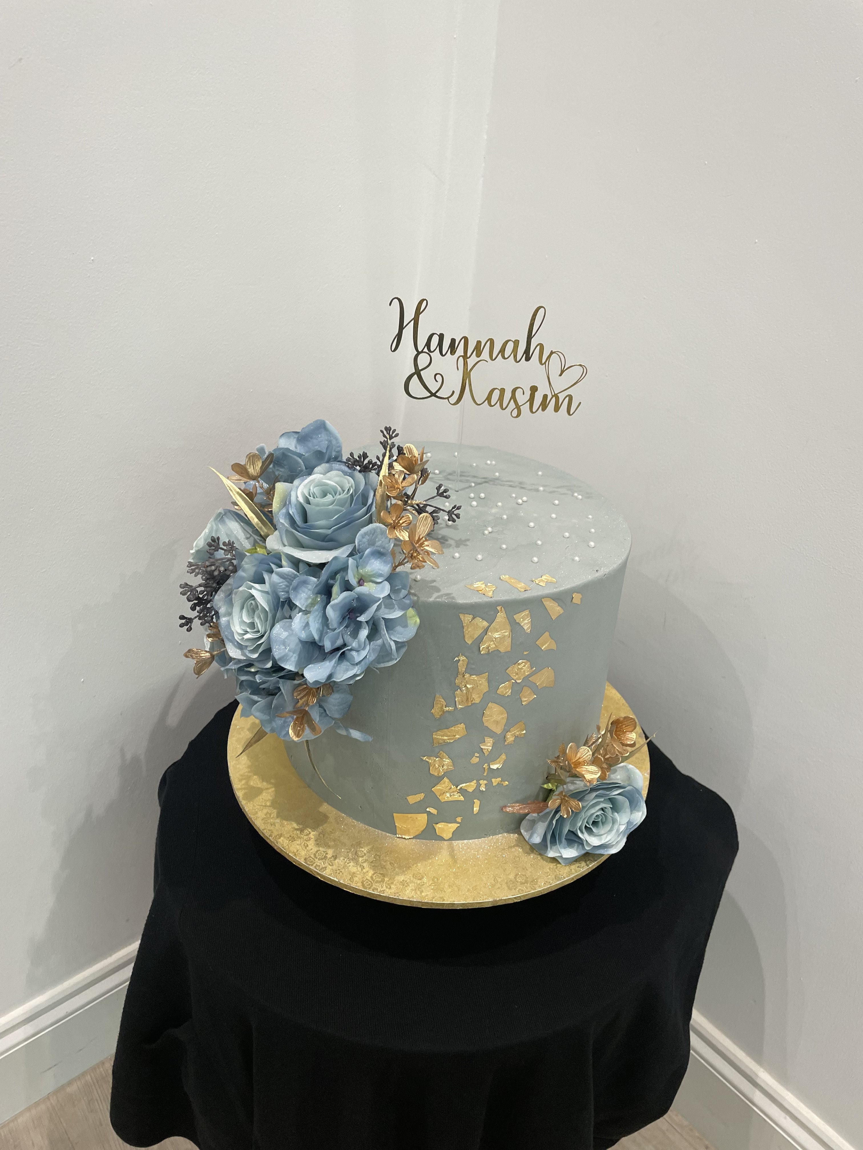 GOLD AZURE FLORAL OCCASION CAKE