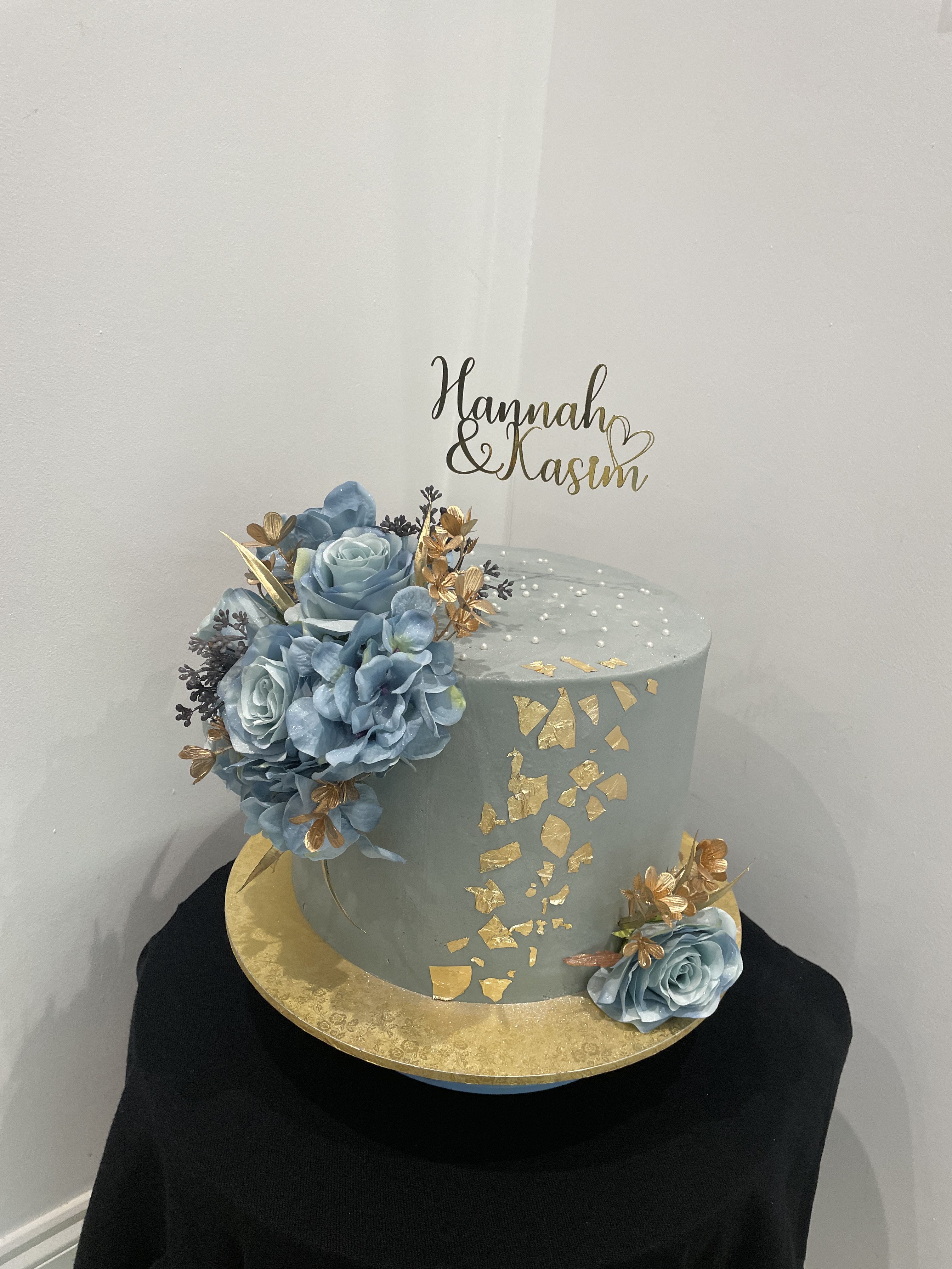 GOLD AZURE FLORAL OCCASION CAKE