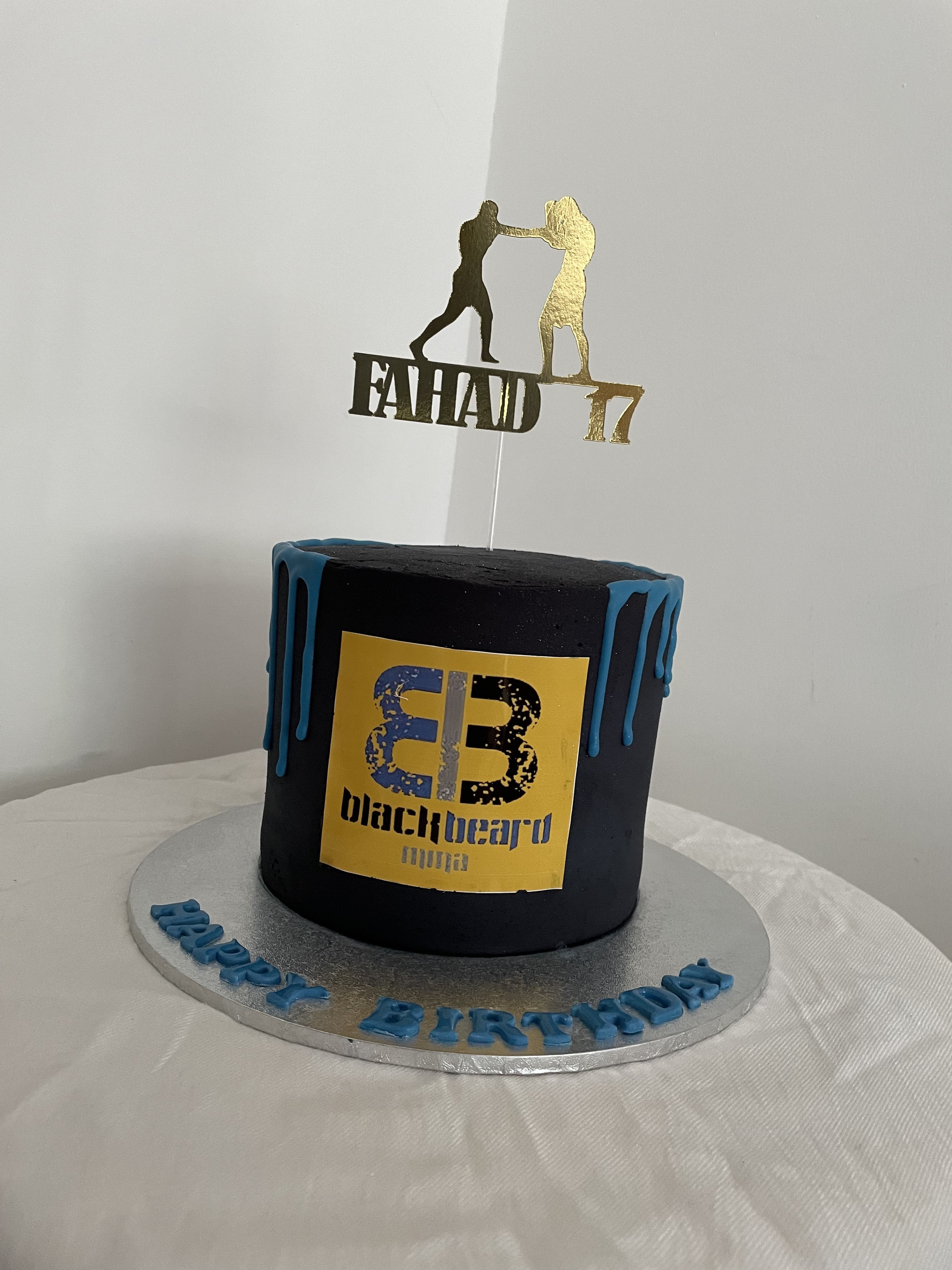 MARTIAL COMBAT CAKE