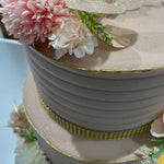 GOLD ELEGANCE CELEBRATION CAKE