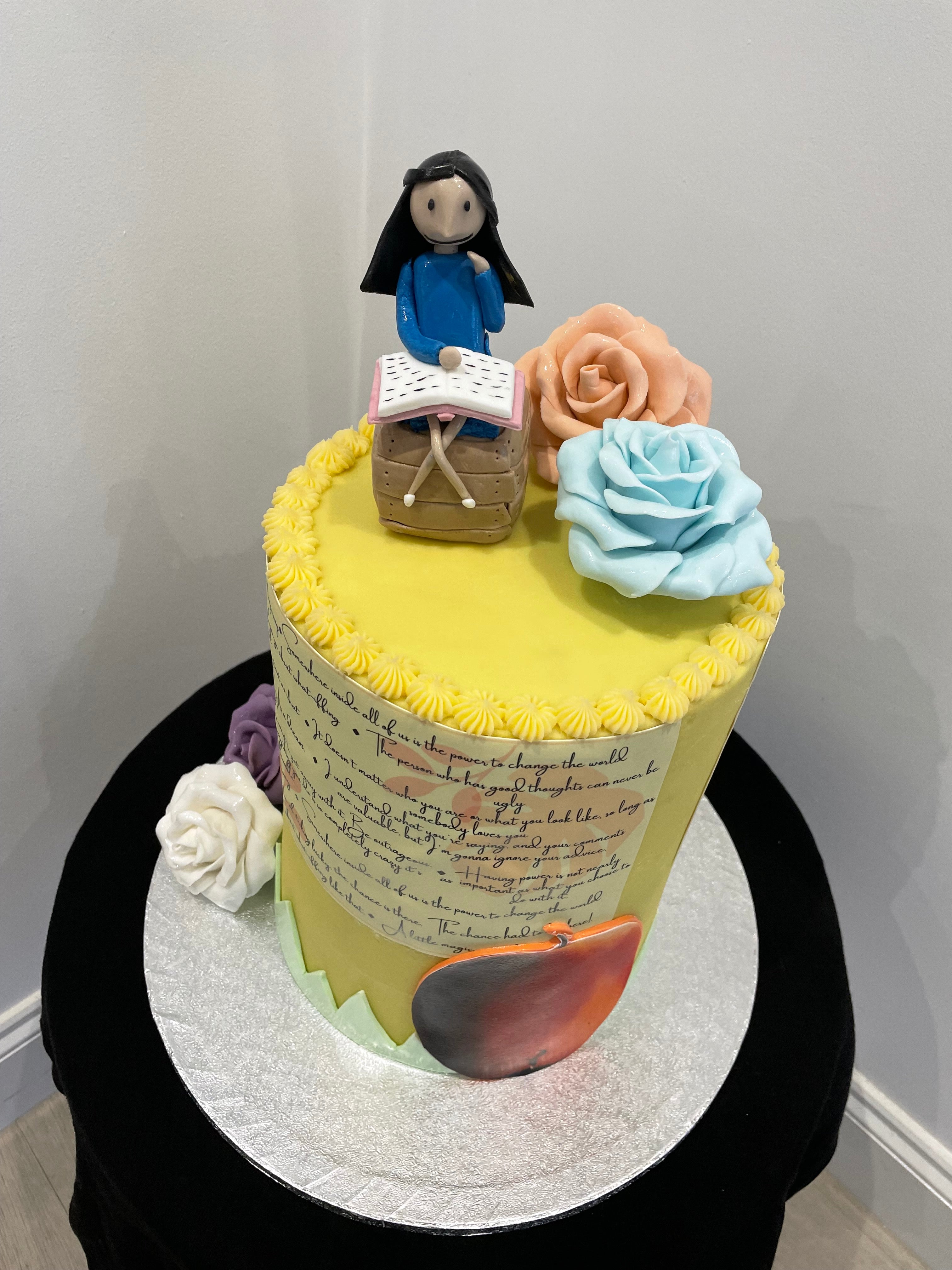 CHILDREN'S BOOK AUTHOR THEME CAKE