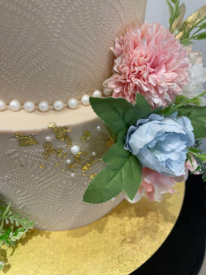 FLORAL PEARL OCCASION CAKE