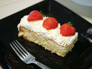 TRES LECHES CAKE (Strawberry, Mango, Biscoff & Pistachio)
